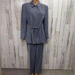 Kasper Vintage 90’s Two-Piece Pant Suit in Slate Gray